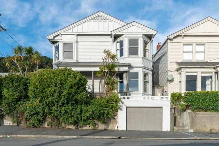Photo of property in 67 Austin Street, Mount Victoria, Wellington, 6011