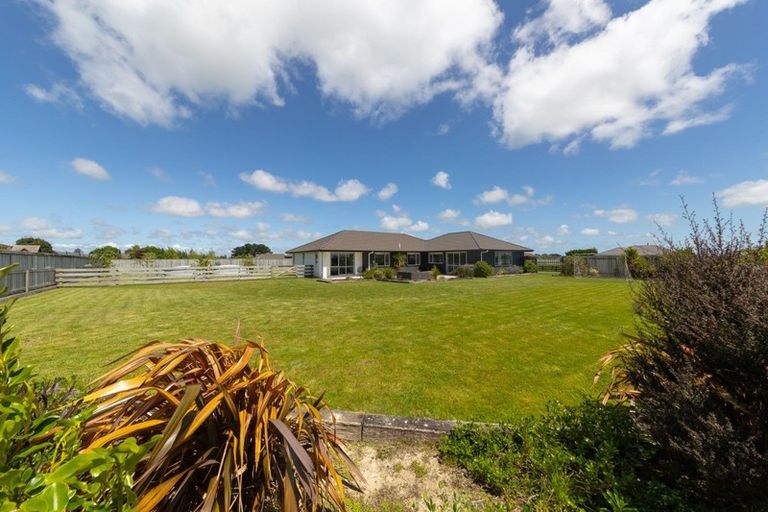 Photo of property in 96 Mount Taylor Drive, Feilding, 4775