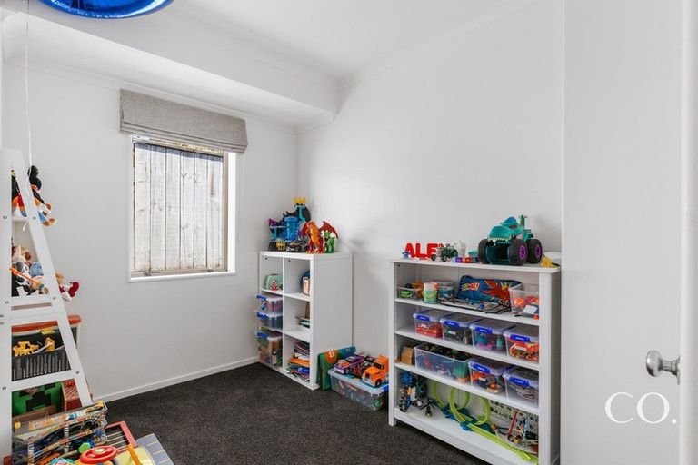 Photo of property in 2 Autumn Place, Ohauiti, Tauranga, 3112