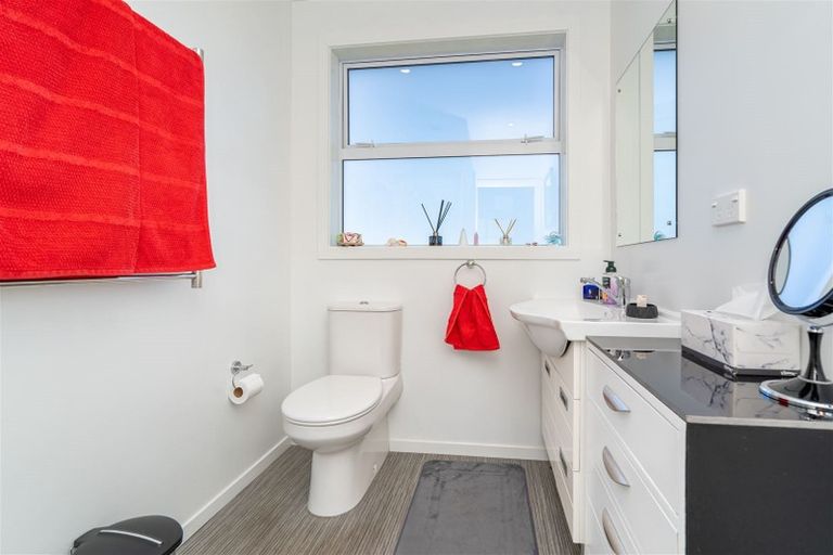 Photo of property in 1 Fox Street, Port Chalmers, 9023