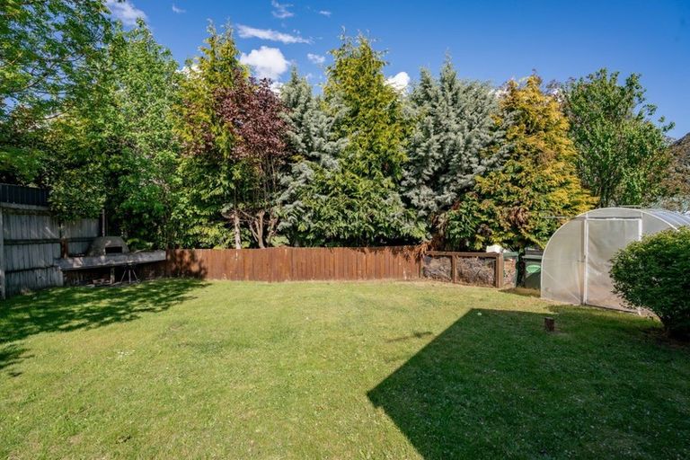 Photo of property in 13 Remarkables Crescent, Frankton, Queenstown, 9300