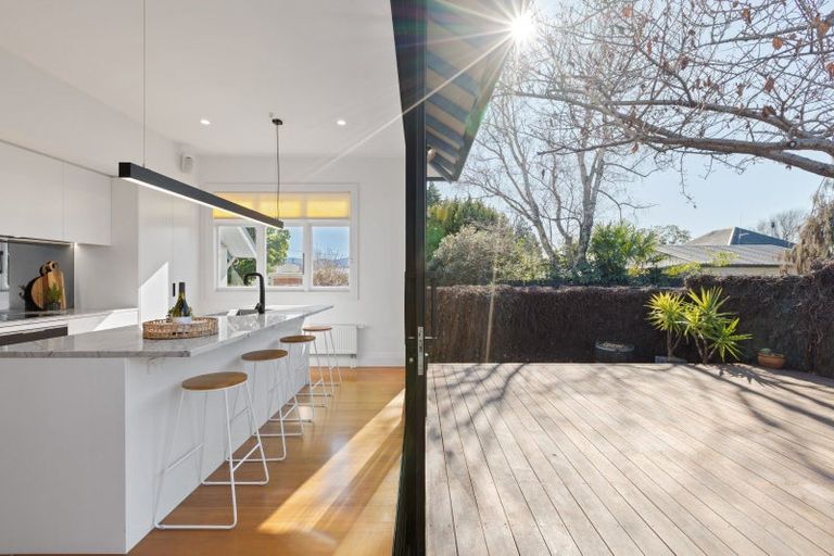 Photo of property in 21 Percy Street, Blenheim, 7201