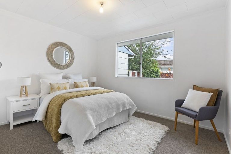 Photo of property in 27a Shanly Street, Brown Owl, Upper Hutt, 5018