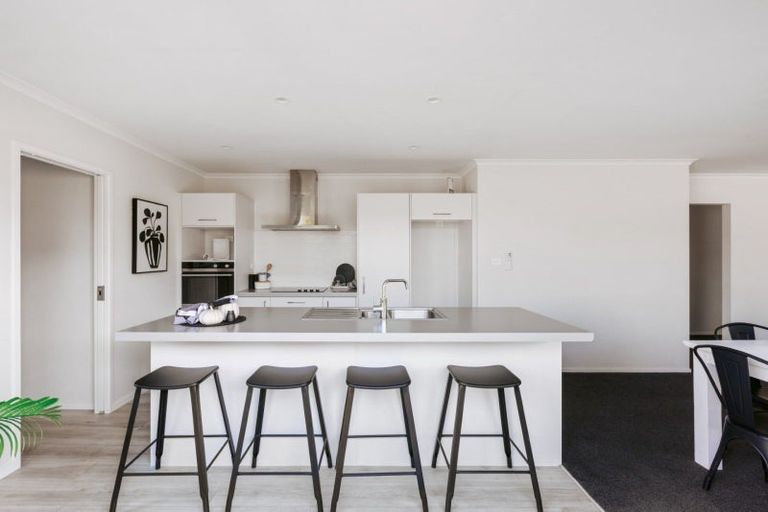 Photo of property in 43 Te Wharo Drive, Papamoa, 3118