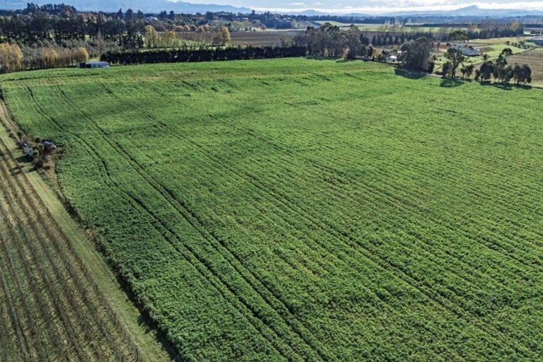 Photo of property in 20 Dakins Road, East Taratahi, Carterton, 5887