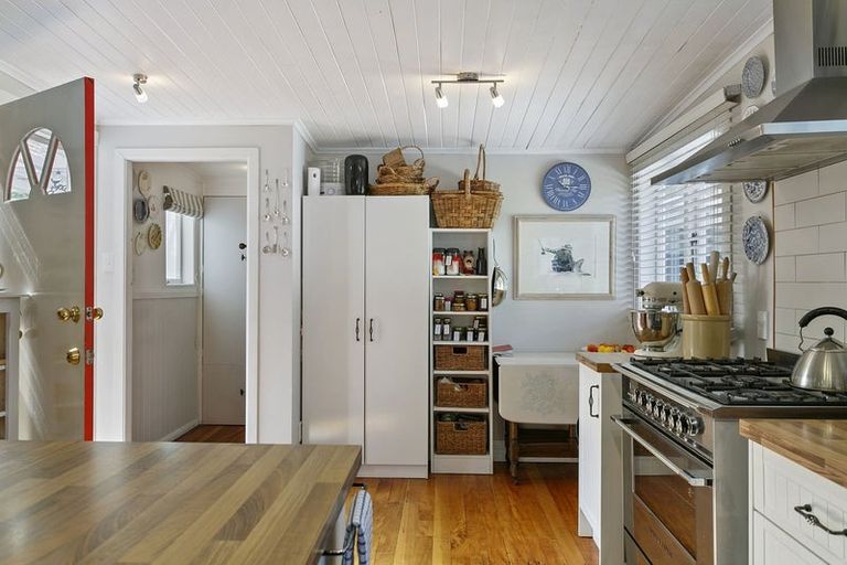 Photo of property in 18 Gosling Grove, Turangi, 3334