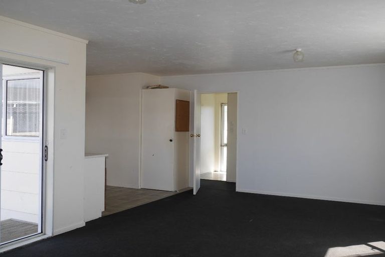 Photo of property in 23 Pukeko Street, Paraparaumu, 5032
