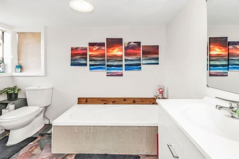 Photo of property in 5 Mckenzie Avenue, Southbridge, 7602