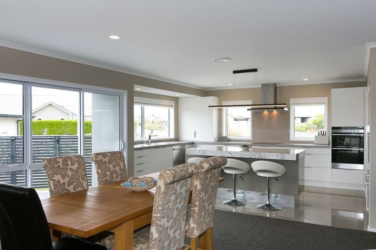 Photo of property in 57 Links Drive, Waiwhakaiho, New Plymouth, 4312