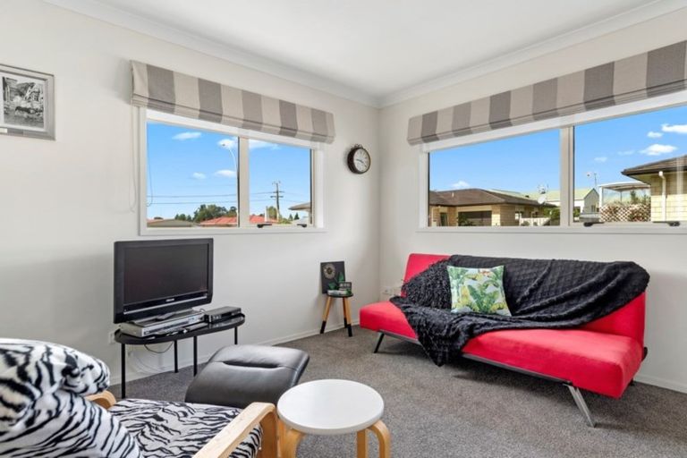 Photo of property in 4 Harmens Way, Greerton, Tauranga, 3112