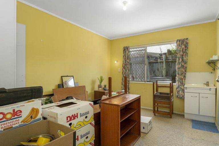 Photo of property in 8 Mardi Place, Mount Maunganui, 3116