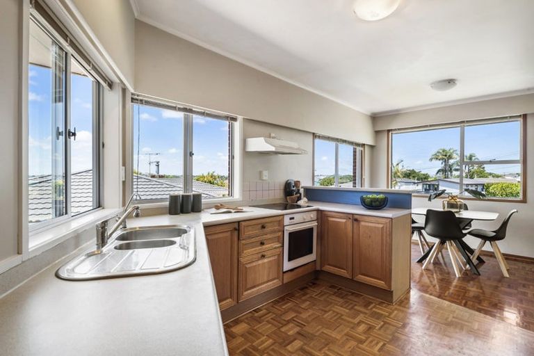 Photo of property in 134 Exmouth Road, Northcote, Auckland, 0627