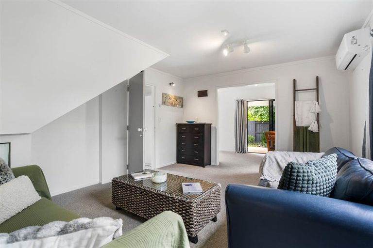 Photo of property in 114 Everitt Crescent, Whangamata, 3620