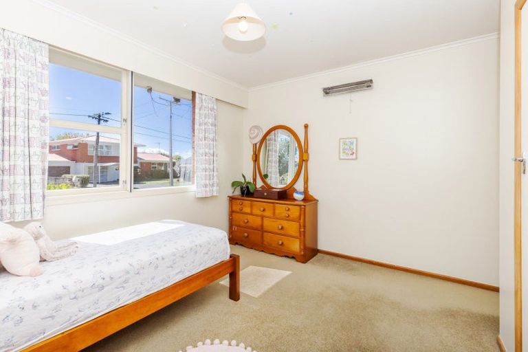 Photo of property in 45 Regent Street, Silverdale, Hamilton, 3216