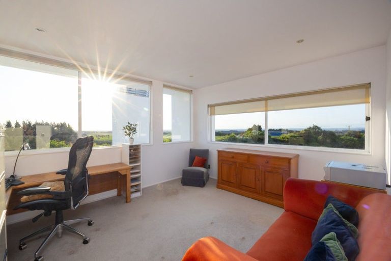 Photo of property in 107 Ngahere Park Road, Turitea, Palmerston North, 4472