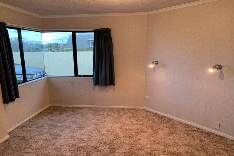 Photo of property in 2a Sackville Street, Fitzroy, New Plymouth, 4312