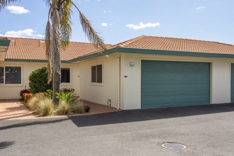 Photo of property in 55/111 Santa Monica Drive, Papamoa Beach, Papamoa, 3118