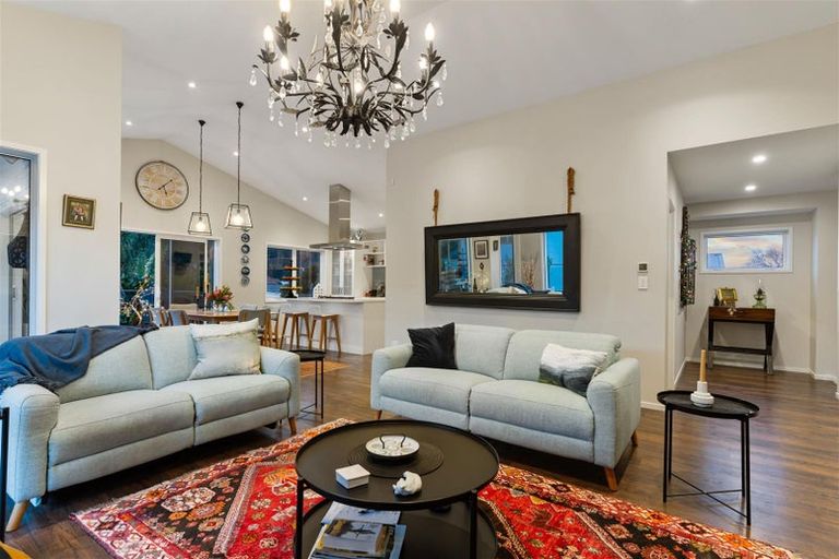 Photo of property in 108b Riverview Road, Whangamata, 3620