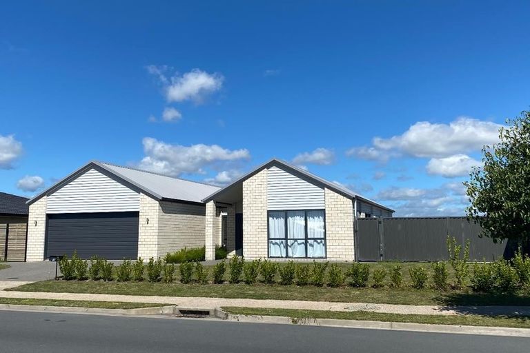 Photo of property in 18 Te Ranga Memorial Drive, Pyes Pa, Tauranga, 3112