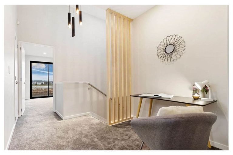 Photo of property in 18 Willowherb Lane, Hobsonville, Auckland, 0616