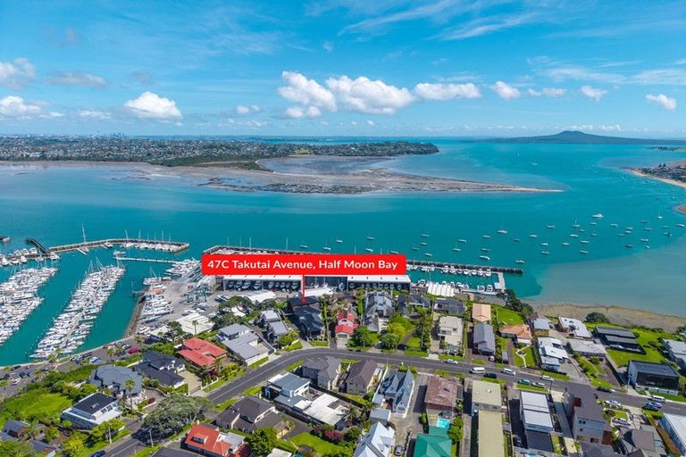 Photo of property in 47c Takutai Avenue, Half Moon Bay, Auckland, 2012