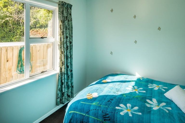 Photo of property in 4 Bell Street, Tawa, Wellington, 5028