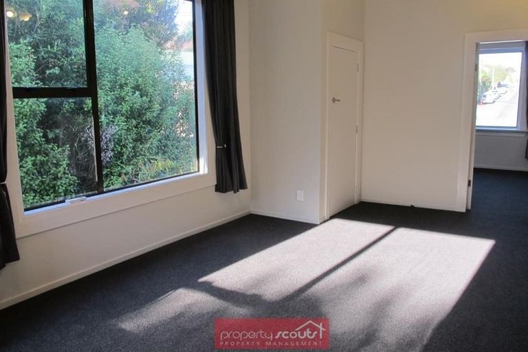 Photo of property in 14 Stone Street, Kenmure, Dunedin, 9011