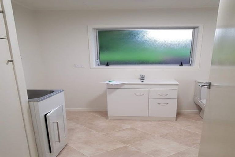 Photo of property in 1/17a Ambler Avenue, Glen Eden, Auckland, 0602