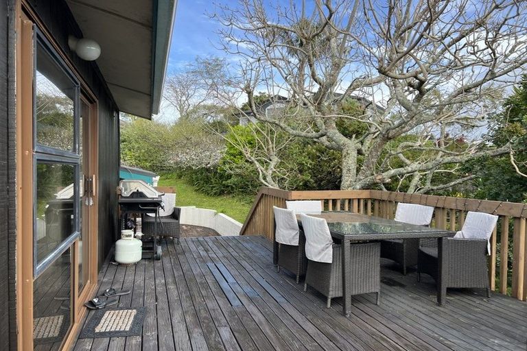 Photo of property in 50 Redwing Street, Browns Bay, Auckland, 0630