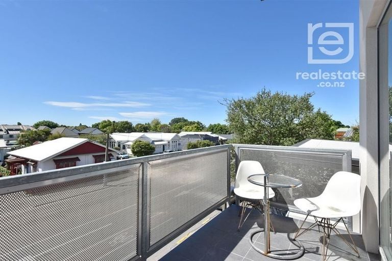 Photo of property in 8/318 Barbadoes Street, Christchurch Central, Christchurch, 8011