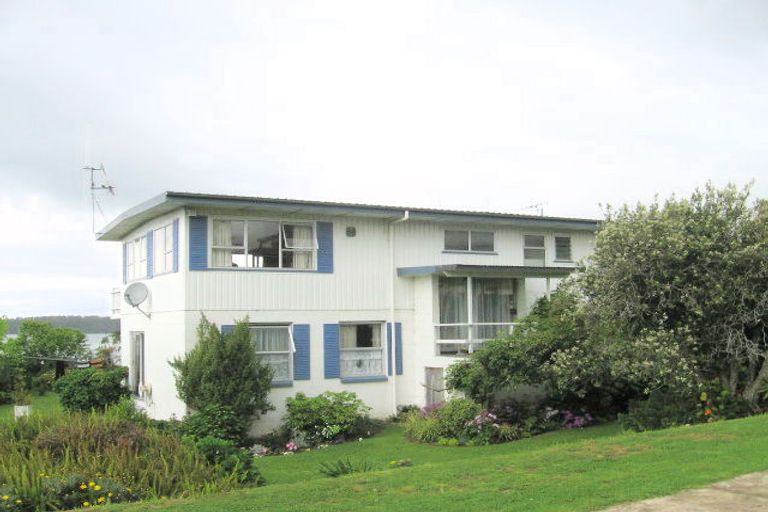 Photo of property in 59 Omokoroa Road, Omokoroa, 3114