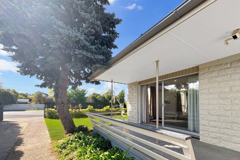 Photo of property in 143 East Belt, Rangiora, 7400
