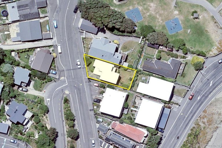 Photo of property in 197 Derwent Street, Island Bay, Wellington, 6023