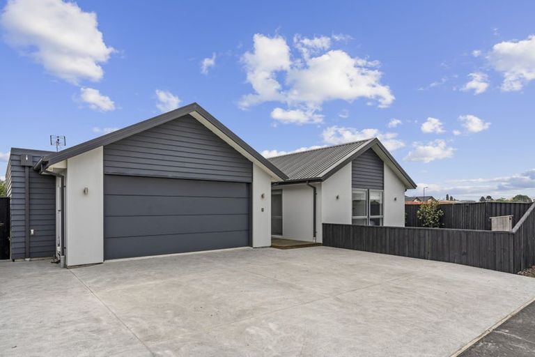Photo of property in 129 Aviemore Drive, Highland Park, Auckland, 2010