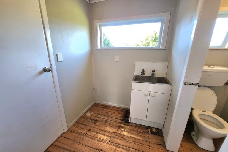 Photo of property in 25 Brentford Place, Manurewa, Auckland, 2102