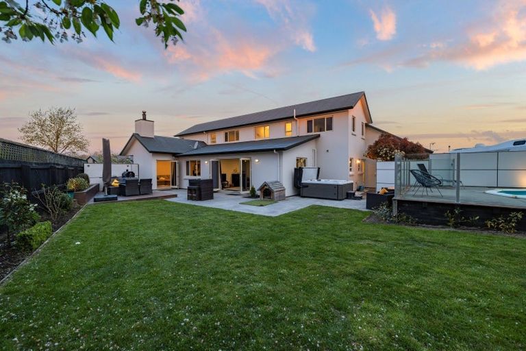 Photo of property in 6 Saint Keverne Close, Burwood, Christchurch, 8083