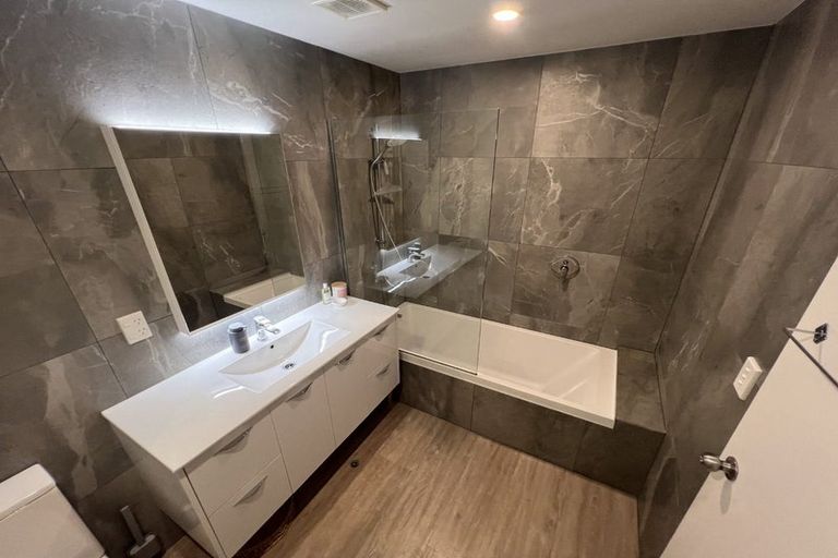 Photo of property in Grosvenor Cl, 20/6 Brown Street, Mount Cook, Wellington, 6021