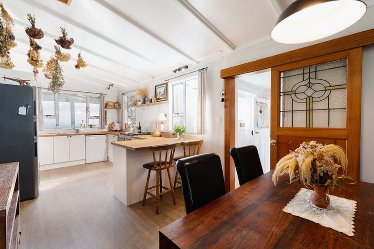 Photo of property in 162 Purakaunui Road, Mihiwaka, Port Chalmers, 9081