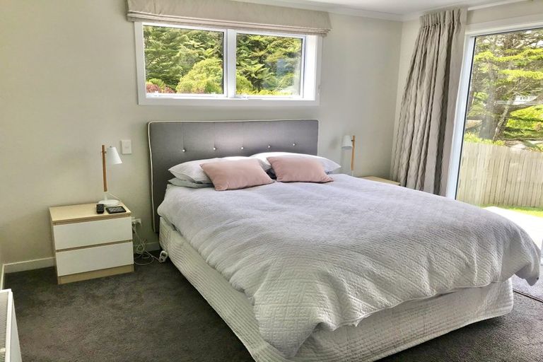 Photo of property in 184 Dowse Drive, Maungaraki, Lower Hutt, 5010