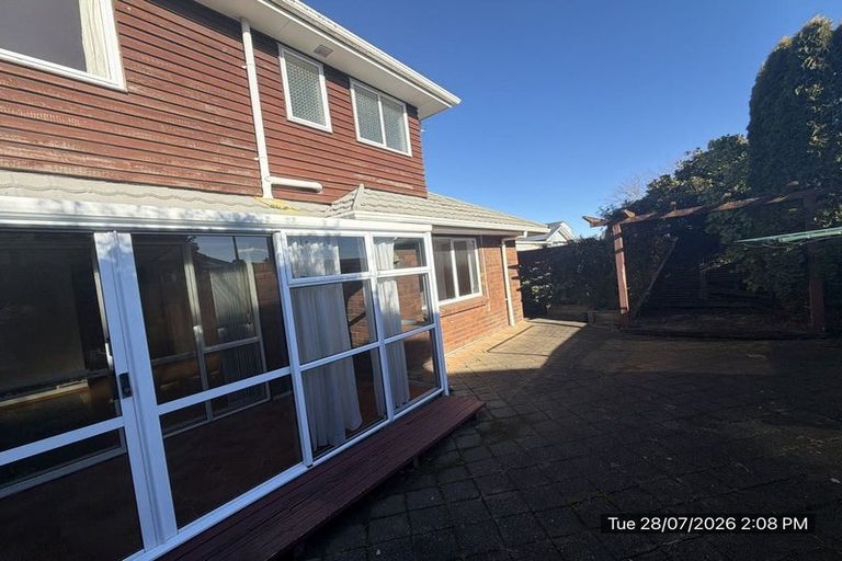 Photo of property in 75 Totara Crescent, Woburn, Lower Hutt, 5011
