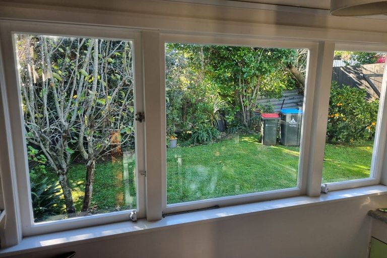 Photo of property in 2/64 King Street, Kingsland, Auckland, 1021