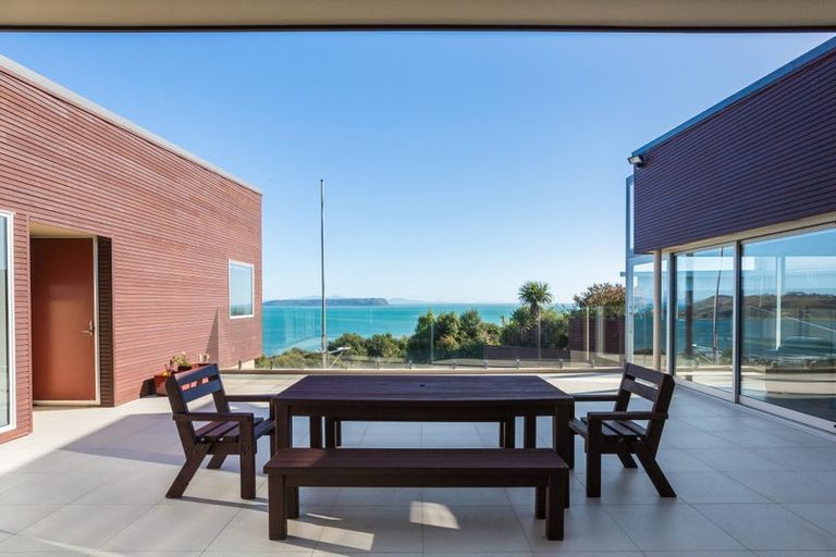 Photo of property in 9 Lily Close, Camborne, Porirua, 5026