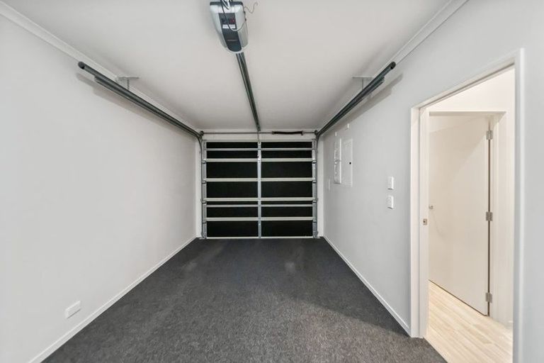 Photo of property in 38 Matairangi Avenue, Totara Heights, Auckland, 2105