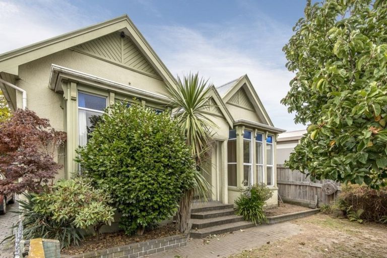 Photo of property in 42 Whiteleigh Avenue, Addington, Christchurch, 8024