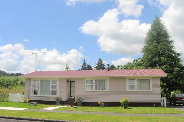 Photo of property in 14 Campbell Street, Taumarunui, 3920