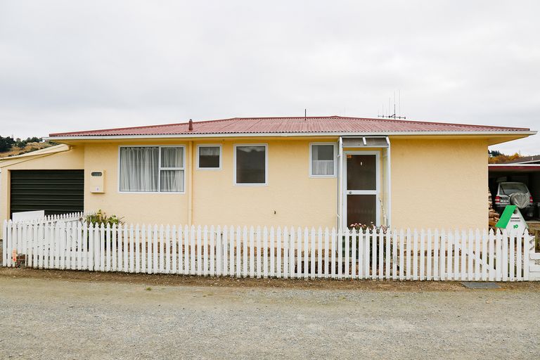 Photo of property in 10 Elizabeth Crescent, Oamaru North, Oamaru, 9400