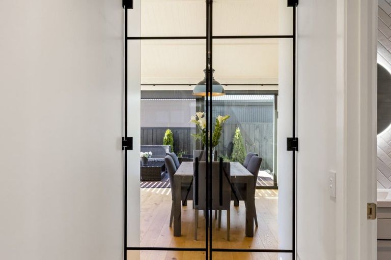 Photo of property in 66 Spur Ridge Rise, Jacks Point, 9371