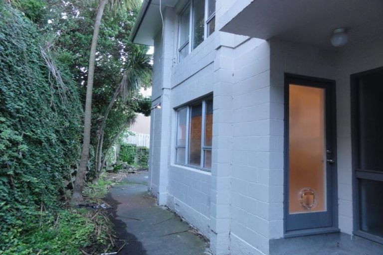 Photo of property in 4/84 Rintoul Street, Newtown, Wellington, 6021