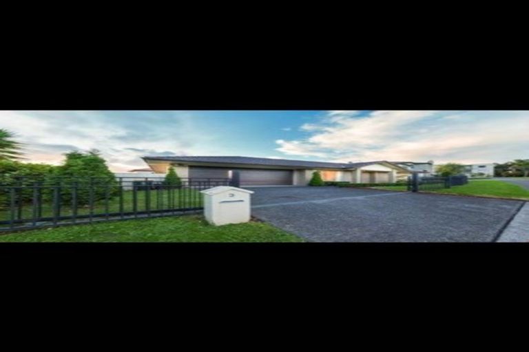 Photo of property in 3 Topland Drive, Flat Bush, Auckland, 2019