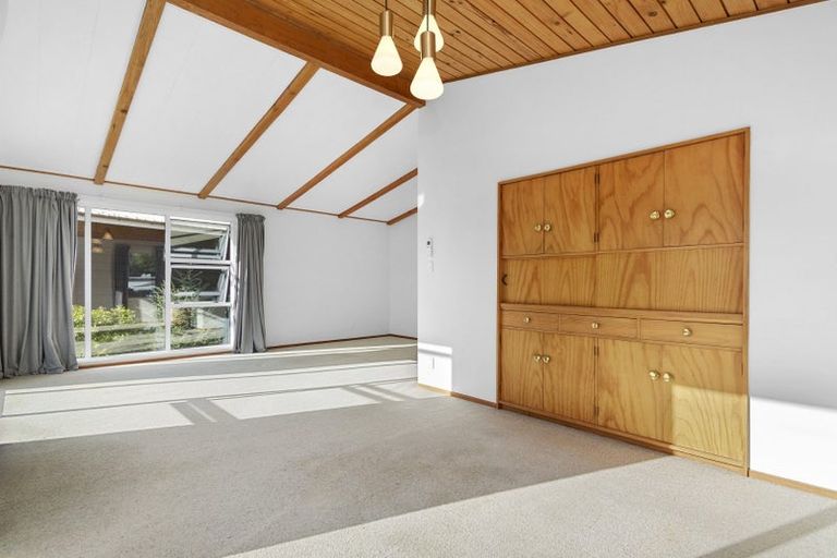 Photo of property in 76 Warwick Street, Wilton, Wellington, 6012
